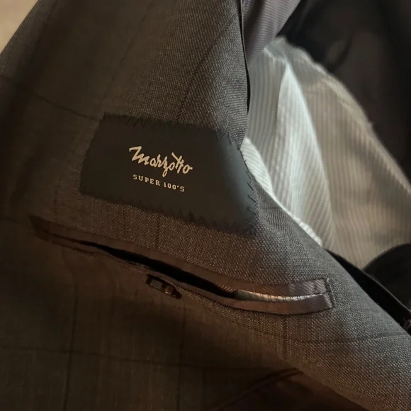 Banana Republic Marzotto super 100z suit - Picture 5 of 11